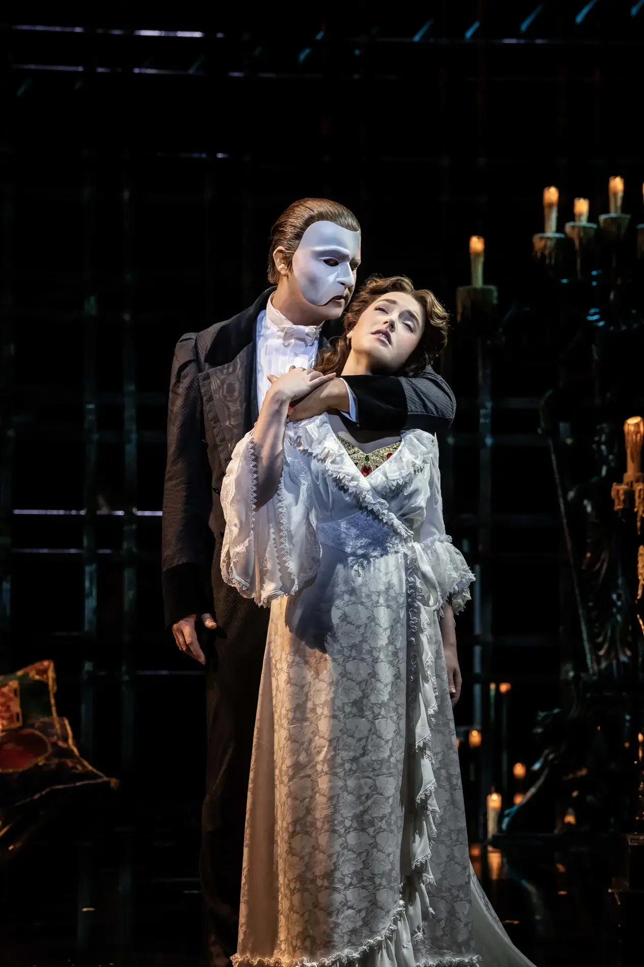 Book Phantom of The Opera