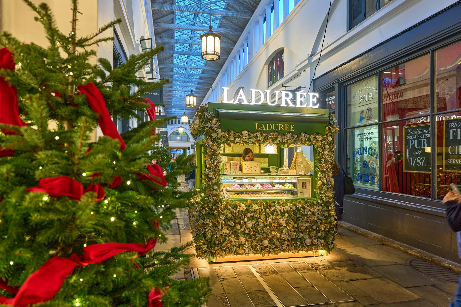 Ladurée Festive Pop-Up