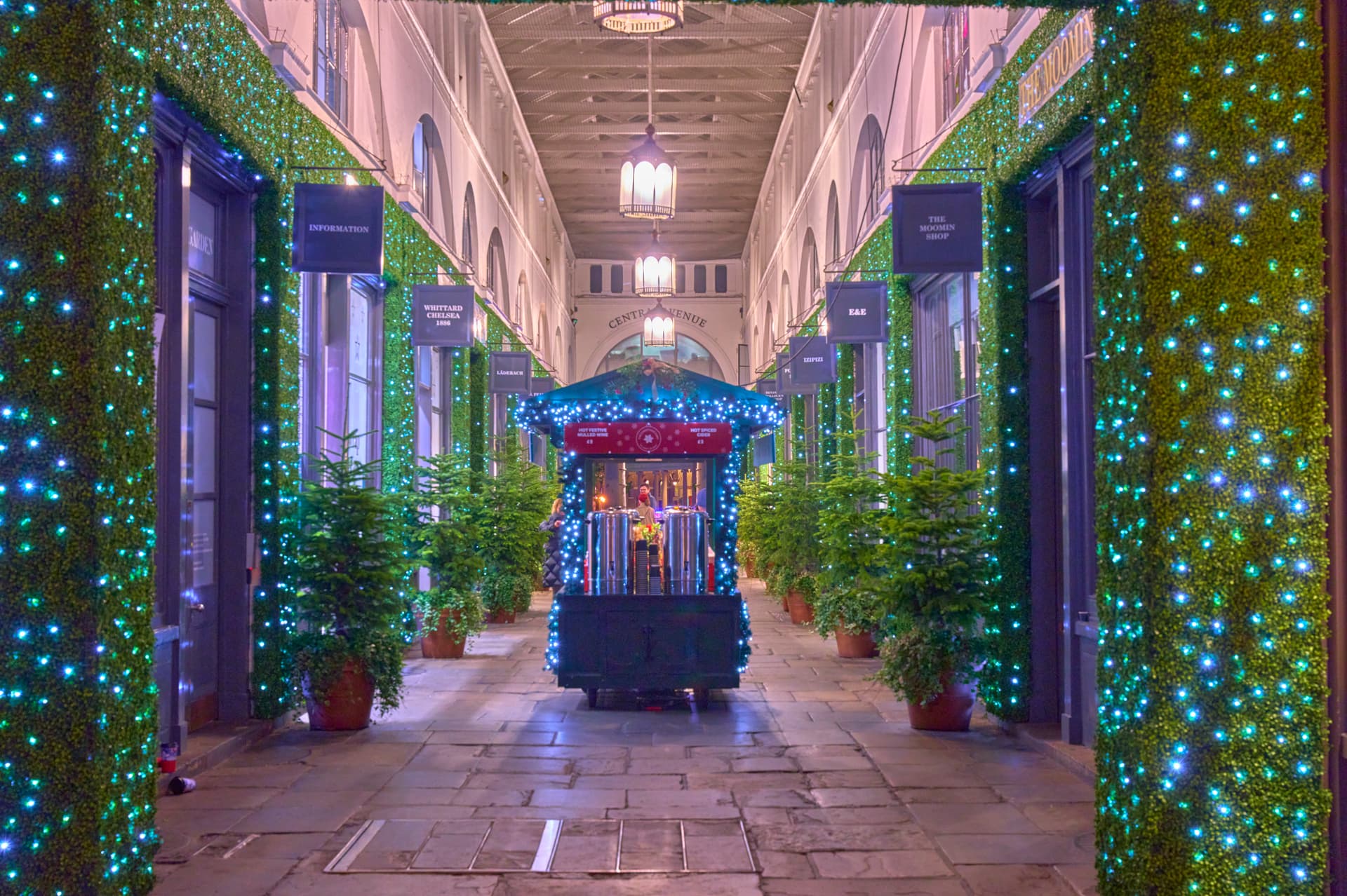 Central Avenue's Mulled Wine Cart